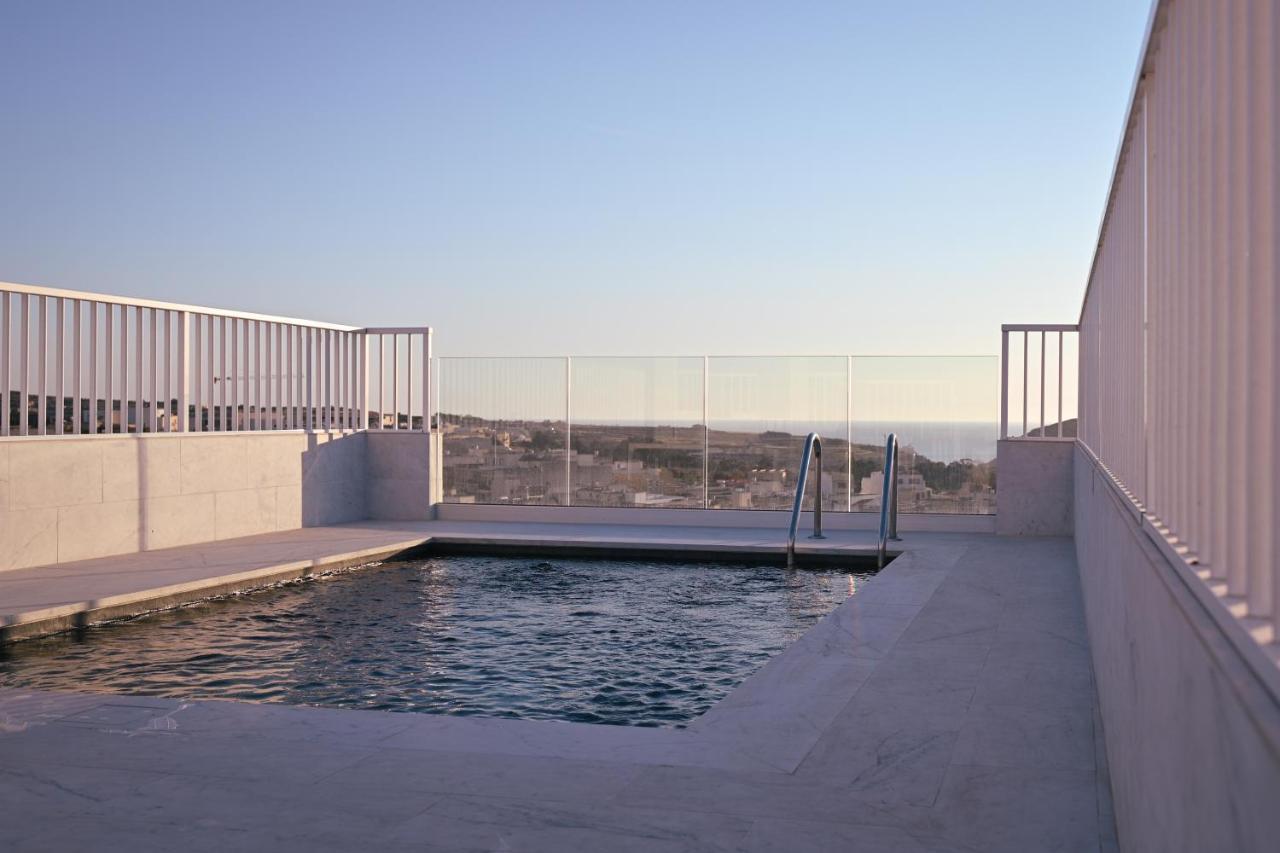 Anici Crt Penthouse 4 - With Private Rooftop Pool Victoria Dış mekan fotoğraf